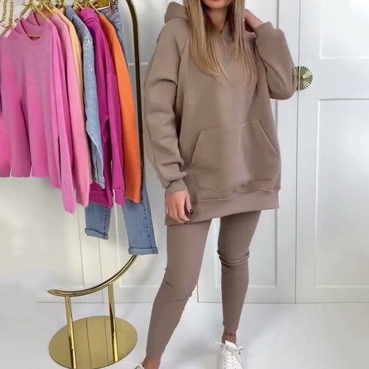 Women's Stylish Hoodie & Pants Set